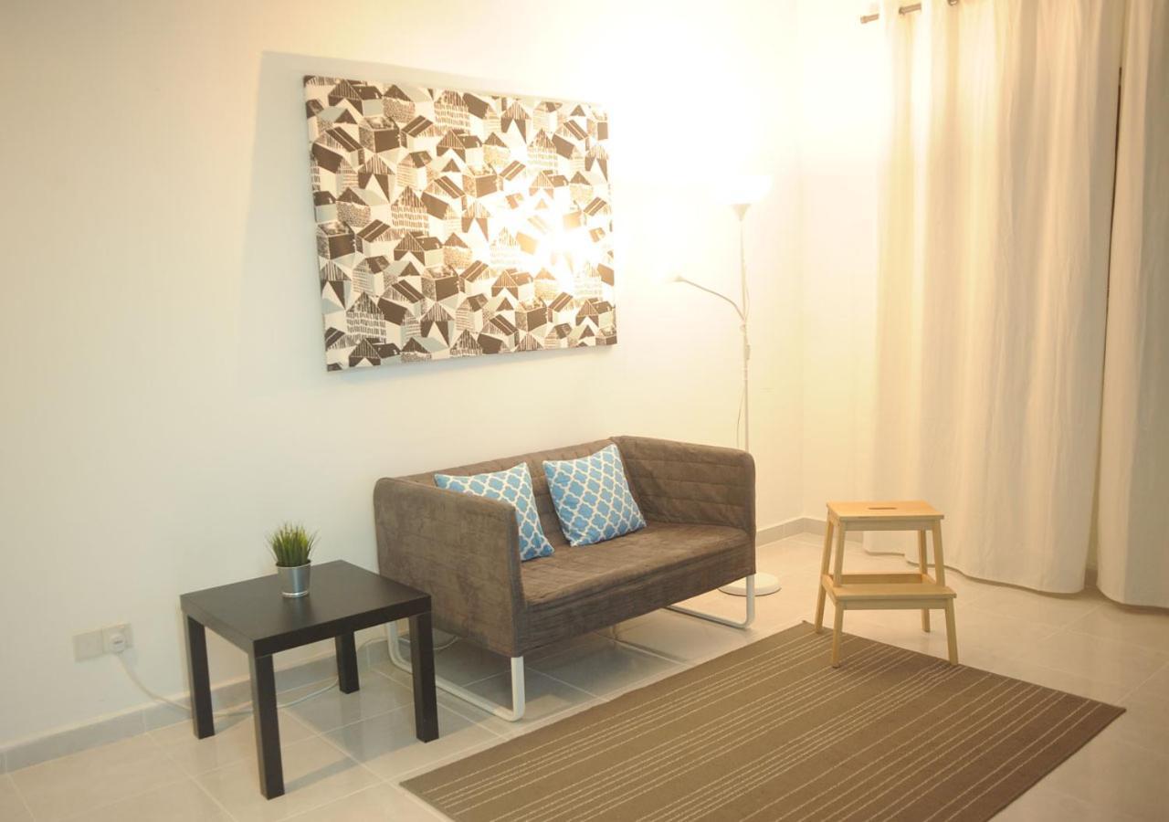 Seaview Holiday Apartment 5 - Free Wifi & Netflix Kuala Terengganu Exterior foto